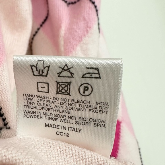 Burberry Argyle Plaid Pink Sweater Mean Girls - Picture 11 of 11